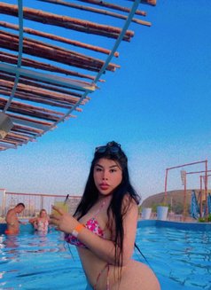 Aisha Professional massage so hot - escort in Abu Dhabi Photo 13 of 13
