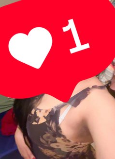 Aisha Rathore - escort in New Delhi Photo 4 of 8