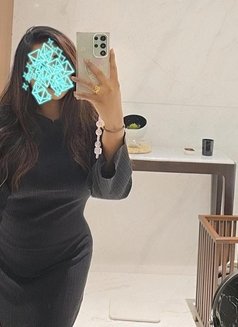 Busty curvy real indian independent - escort in Dubai Photo 1 of 9