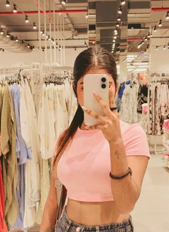 Aisha Real Meet & Com - escort in Pune Photo 2 of 5