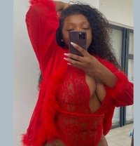 African queen - escort in Mauritius