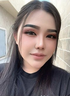 Aisha - escort in Riyadh Photo 9 of 14