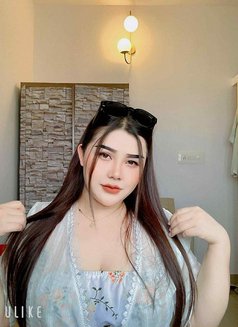 Aisha - escort in Riyadh Photo 11 of 14