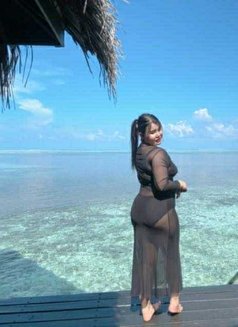 Aisha - escort in Riyadh Photo 14 of 14