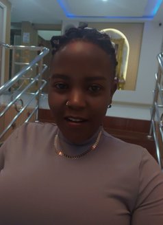 Aisha - escort in Hua Hin Photo 2 of 4