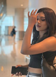 Aisha Baloch - Transsexual escort in Mumbai Photo 3 of 8