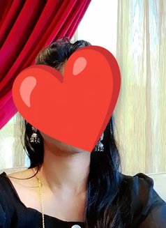 Aishu independent escort - escort in Chennai Photo 5 of 6