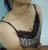 Aishu independent escort - escort in Chennai