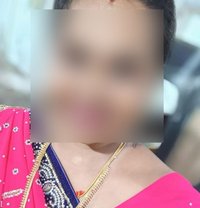 Nandhini Tamil Milf Independent GFE - puta in Dubai