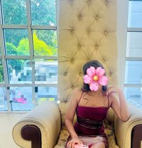 Aishu vip costume/A loving hour with me - escort in Colombo