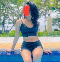 Aishu vip costume/A loving hour with me - escort in Colombo