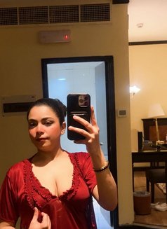 Aishwarya - escort in Dubai Photo 8 of 8