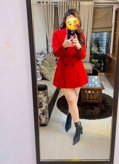 Aishwarya - escort in Noida Photo 5 of 6