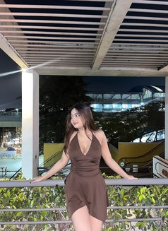 Aiswarya - escort in Ahmedabad Photo 1 of 3