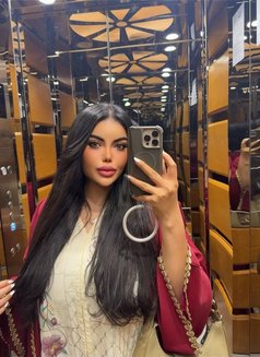 AYA - escort in Riyadh Photo 1 of 5