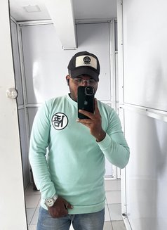 Aj Boss - Acompañantes masculino in Mumbai Photo 4 of 5