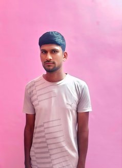 Ajay - Acompañantes masculino in Bangalore Photo 1 of 2