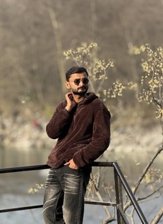 Ajay - Male escort in Jaipur Photo 6 of 10