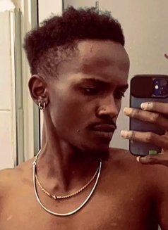 Ajayy - Male escort in Nairobi Photo 4 of 7
