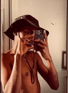 Ajayy - Male escort in Nairobi Photo 5 of 7