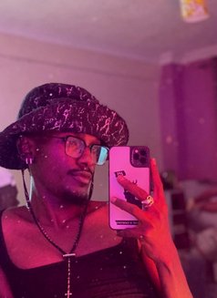 Ajayy - Male escort in Nairobi Photo 6 of 7