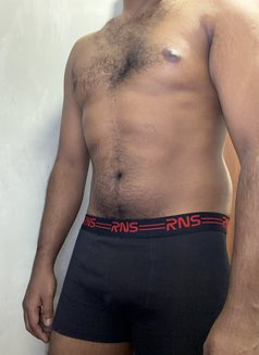 Ajith - Deep Massage and B2B ladies - masseur in Colombo Photo 2 of 2