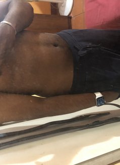 Ajith K - Acompañantes masculino in Colombo Photo 1 of 1