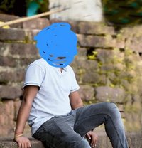 Ajrun - Male adult performer in Kochi