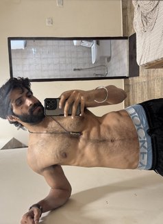 Ajsarvind - Male companion in New Delhi Photo 8 of 17