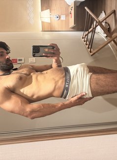 Ajsarvind - Male companion in New Delhi Photo 12 of 17