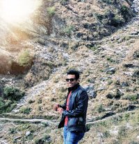 Ak47 - Acompañantes masculino in Gurgaon