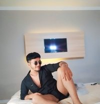 Abby hasbi - Male adult performer in Bali