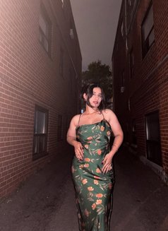 Akanksha Escort - escort in Kochi Photo 2 of 2