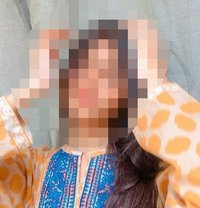 Akanksha Sharma for real n cam Fun - puta in Bangalore Photo 2 of 3