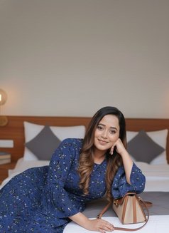 Akansha Cam and Real Meet - escort in Chennai Photo 8 of 8