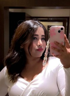 Akansha Cam and Real Meet - escort in Chennai Photo 3 of 7