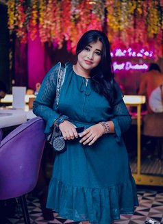 Akansha Cam and Real Meet - escort in Chennai Photo 6 of 7