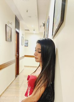 ️Akansha Cam & Meet - puta in Hyderabad Photo 2 of 10