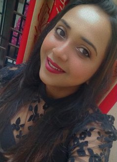 Akansha - escort in Hyderabad Photo 1 of 4