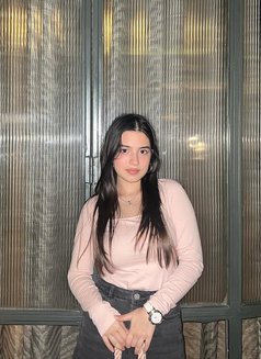 Akansha - escort in Hyderabad Photo 1 of 3