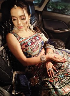 Akansha - puta in Lucknow Photo 5 of 6