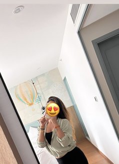 Akansha - escort in Pune Photo 3 of 8