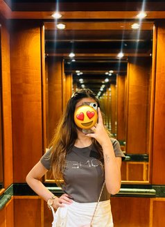 Akansha - escort in Pune Photo 8 of 8