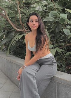 Akansha College Student - escort in Dubai Photo 4 of 6