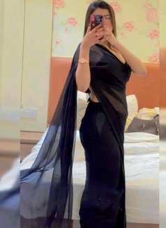 Akansha. Real Meet and Cam Session - escort in New Delhi Photo 4 of 8