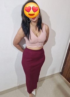 Akansha Sharma - puta in Gurgaon Photo 4 of 5