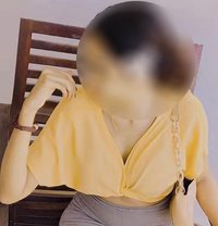 Akarsha - escort in Colombo Photo 6 of 7