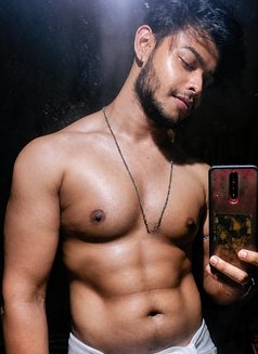 Akash 777 - Male escort in Dhaka Photo 1 of 1
