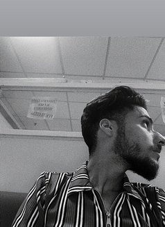 Akash Bali - Acompañantes masculino in Chandigarh Photo 4 of 5