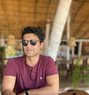 Akash Choudhary - Intérprete masculino de adultos in Pune Photo 1 of 3
